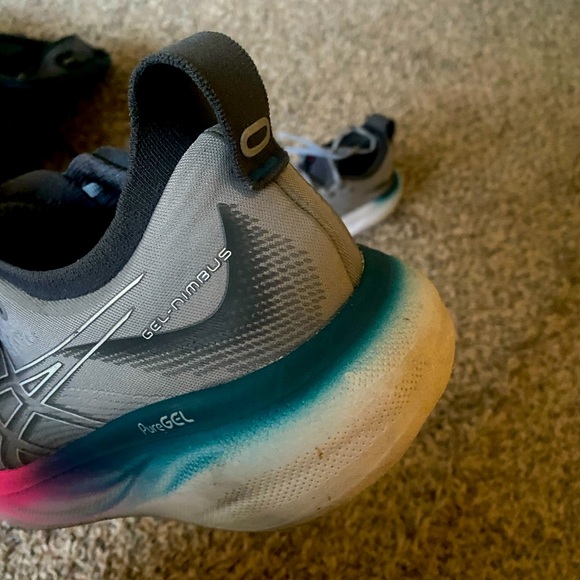 ASICS sneakers - Picture 3 of 4